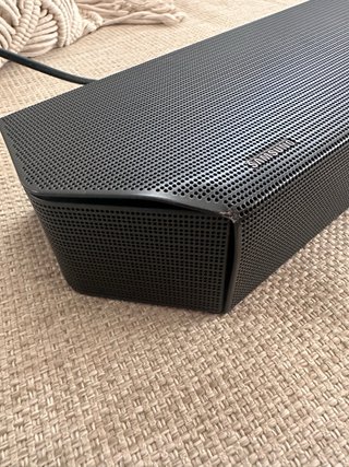 Barra de sonido negra
