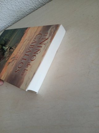 El niño de los caballos La búsqueda de un padre...
