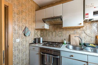 Piso en venta en Valdezarza en Madrid