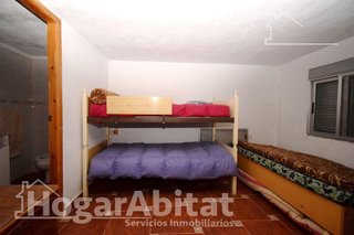Chalet en venta en Urbanizaciones en Llíria