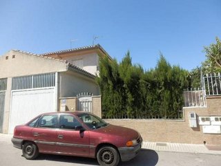 Chalet en venta en Residencial Triana - Barrio Alto en Gabias (Las)