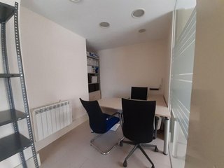 Local comercial en alquiler en Ensanche en Teruel