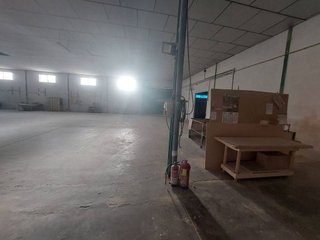 Nave industrial en alquiler en Poleares en Lucena