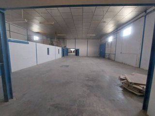Nave industrial en alquiler en Poleares en Lucena