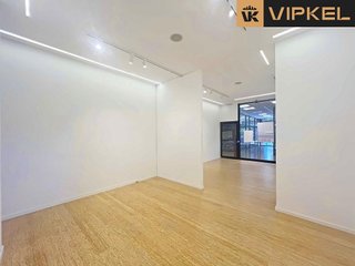 Local comercial en venta en Ensanche - Sar en Santiago de Compostela