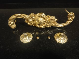 Manija de puerta antigua