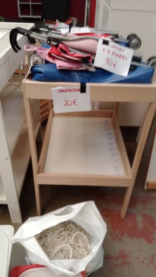 Cambiador Ikea madera