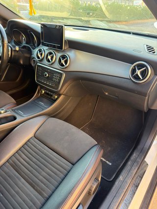 Mercedes-Benz GLA 2016