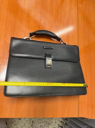 Maletín Piquadro Negro Piel