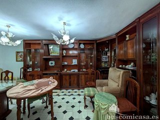 Chalet en venta en Zona Hospital en Linares