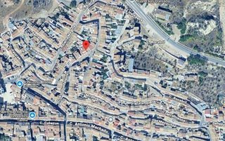 Casa adosada en venta en Huelma