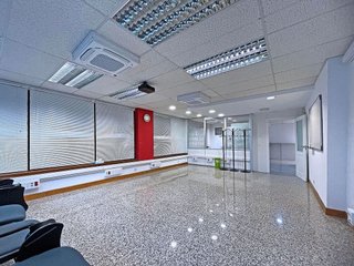Oficina en alquiler en Ermitagaña - Mendebaldea en Pamplona