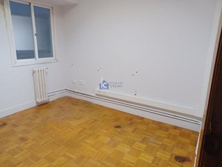 Piso en alquiler en Centro en Ourense