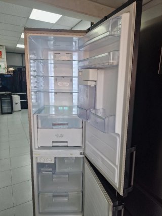 Nevera LG 2m x 60cm con garantía