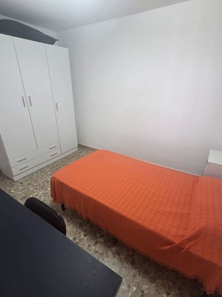 Piso en alquiler en San Luis en Almería