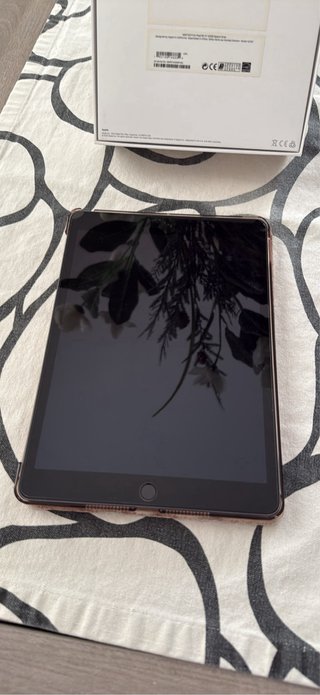 iPad 7ª Gen WiFi 32GB Gris Espacial