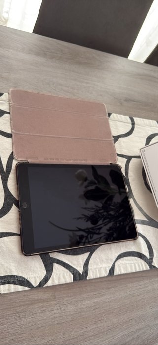 iPad 7ª Gen WiFi 32GB Gris Espacial