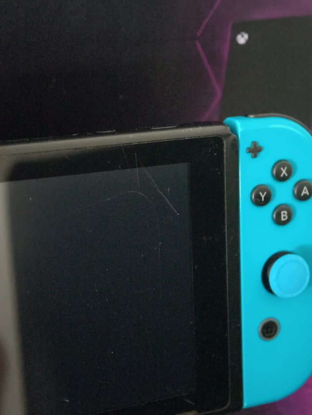 +Nintendo Switch V2 Blu/Nero con Joy-Con nuovi e microSD 128gb