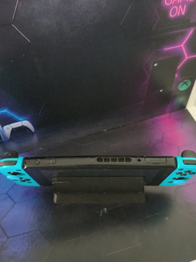 +Nintendo Switch V2 Blu/Nero con Joy-Con nuovi e microSD 128gb