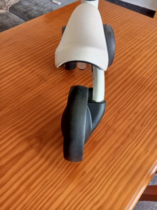 Bicicleta de equilibrio infantil VROOOM