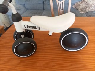 Bicicleta de equilibrio infantil VROOOM