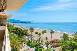 Piso en venta en Puerto - Plaza de Toros en Estepona