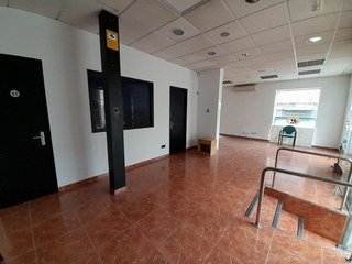 Local comercial en alquiler en Olot