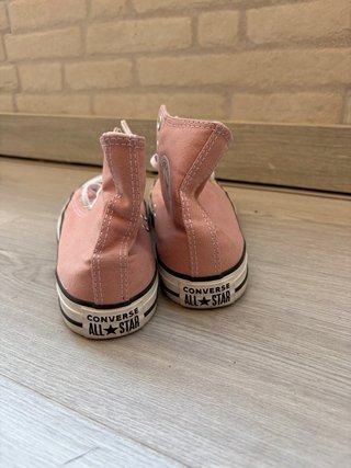 Converse rosas altas