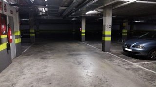 Garaje en venta en Palacio de Congresos - Urbadiez - Entrepuentes en Sevilla