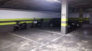 Garaje en venta en Palacio de Congresos - Urbadiez - Entrepuentes en Sevilla