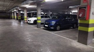 Garaje en venta en Palacio de Congresos - Urbadiez - Entrepuentes en Sevilla