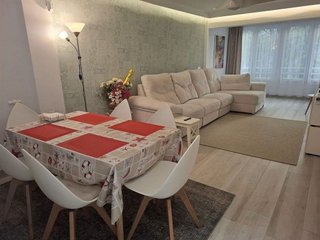 Piso en venta en Playa de la Fontanilla en Marbella