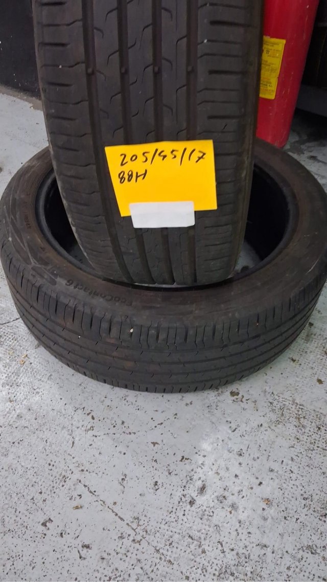 Neumático 205/55/17 88H