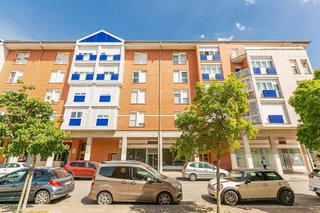 Local comercial en venta en Chantrea en Pamplona