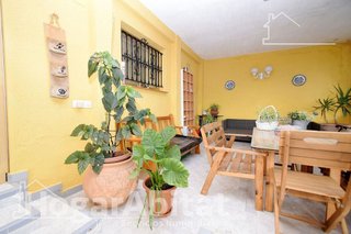 Chalet en venta en Urbanizaciones en Llíria