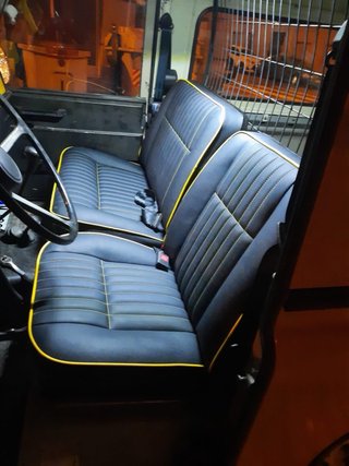 Land Rover Santana 88
