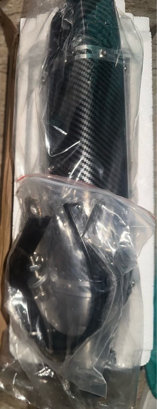 Tubo de escape carbono moto