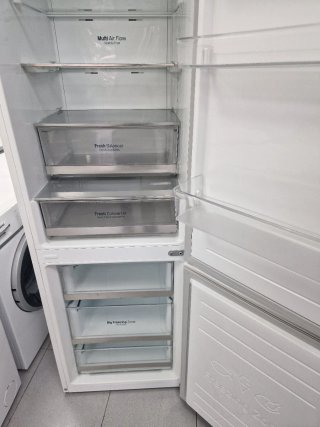 Nevera LG  de 2m x 60cm  ! Energética A+++