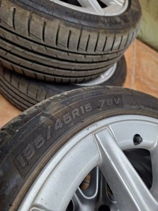 Llantas y Neumáticos Renault (Juego 4)