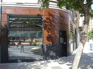 Local comercial en alquiler en Ensanche en Pamplona