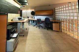 Local comercial en alquiler en Ensanche en Pamplona