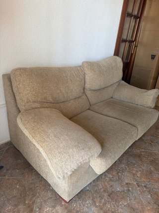 Sofá de 2 plazas en tela beige