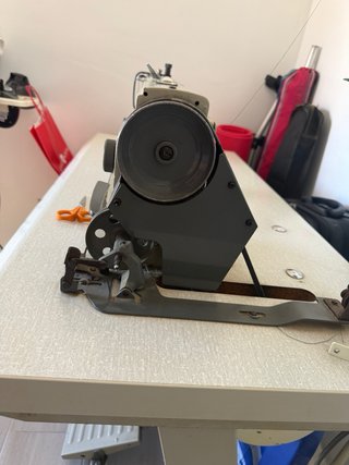 Máquina de coser industrial Typical GC6-28-1
