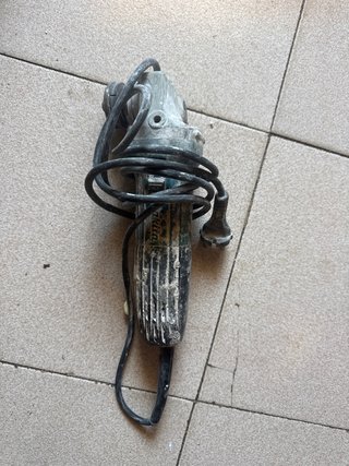 Amoladora Radial Makita