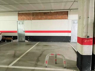 Garaje en venta en Portillejo - Valdegastea en Logroño