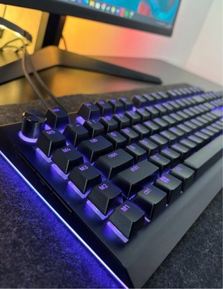 Razer BlackWidow V4 Pro Teclado Mecánico