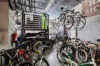 Local comercial en venta en Zona Puerto Deportivo en Fuengirola