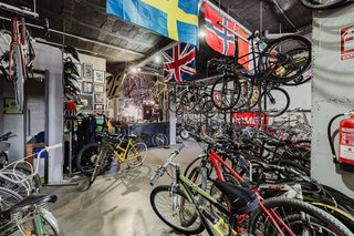 Local comercial en venta en Zona Puerto Deportivo en Fuengirola