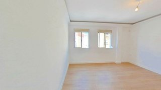 Piso en venta en Benicalap en Valencia
