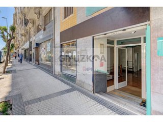Local comercial en venta en Gros en San Sebastián-Donostia
